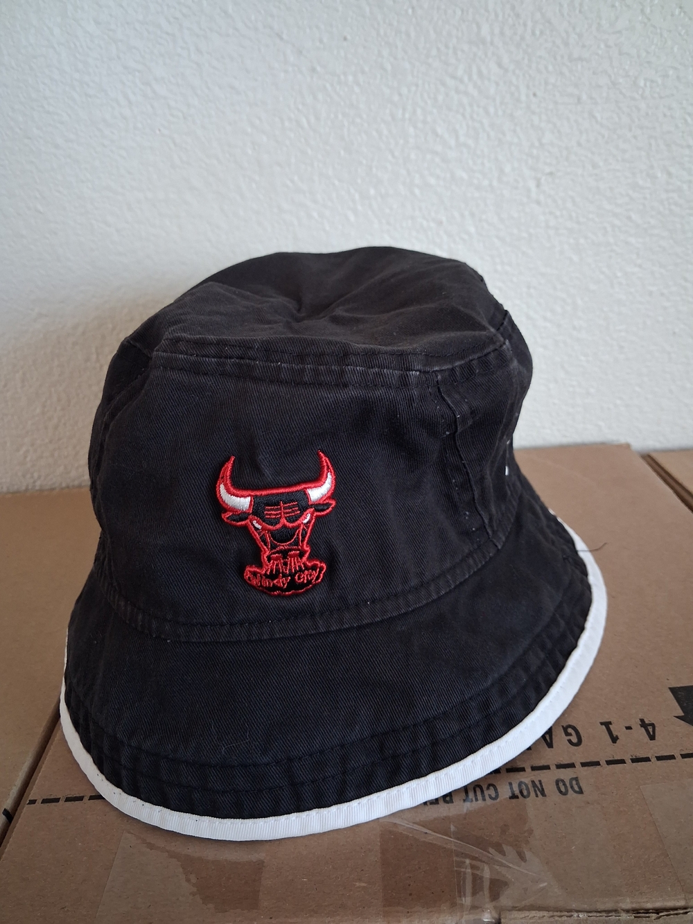 NBA Chicago Bulls New Era Black Bucket Hat Hardwood Classic Large Black New Era